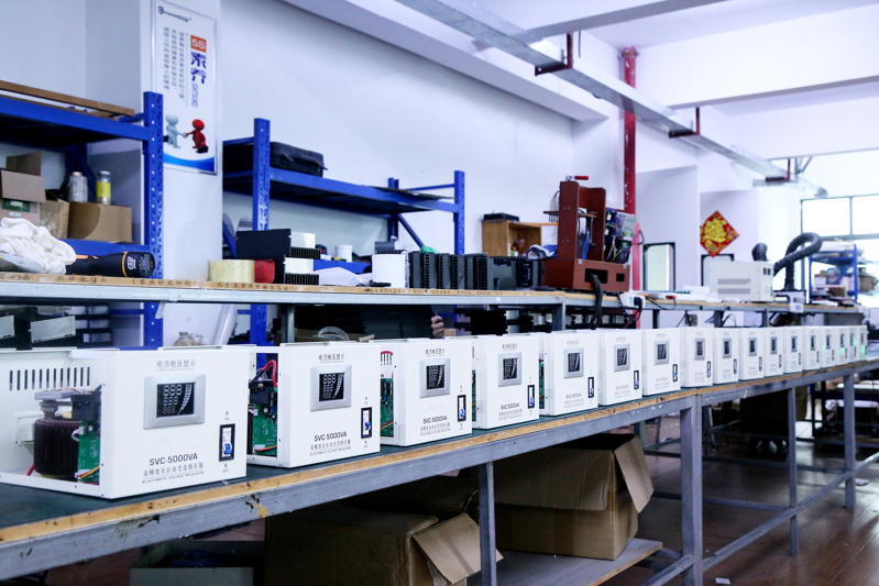 創(chuàng)穩(wěn)電氣 電力穩(wěn)壓器 工業(yè)設(shè)備電源保護方案 創(chuàng)穩(wěn)電氣 電力穩(wěn)壓器 工業(yè)設(shè)備電源保護方案