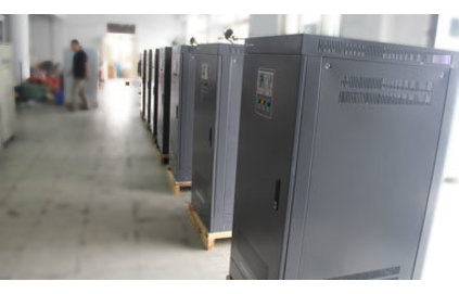 單相全自動大功率補(bǔ)償式電力穩(wěn)壓器