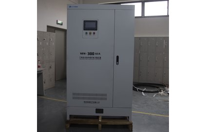 三相大功率補(bǔ)償式電力穩(wěn)壓器